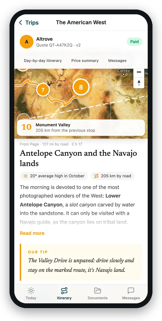 The trip's itinerary on the phone: the route map, day 10 with its weather, the road and the agency's tip
